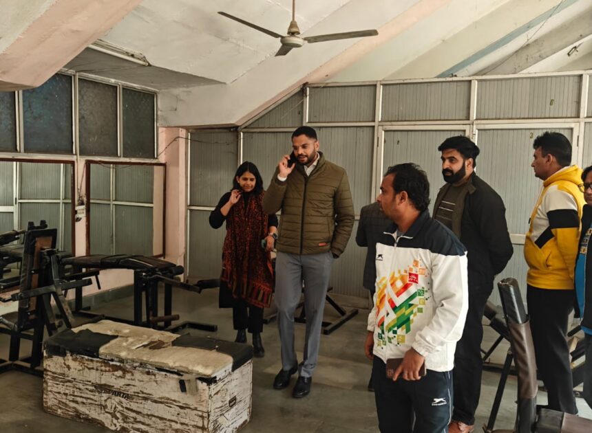 DC announces revamp of Gym for sportspersons in Guru Nanak stadium Visits Gym and directs officials to submit proposals for upgrading facilities for players